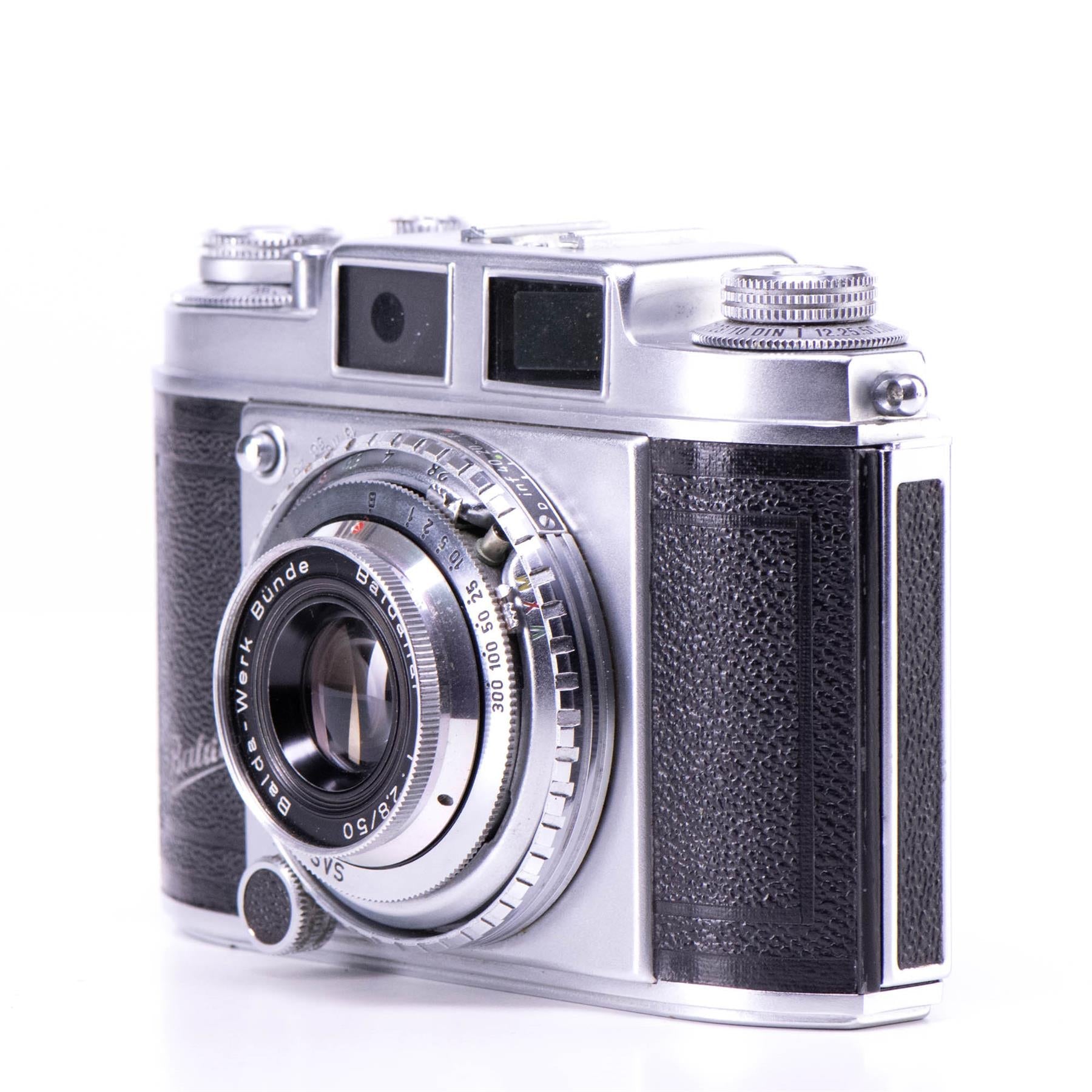 Balda Super Baldina Camera | Baldanar 50mm f2.8 lens | White | Germany | 1954