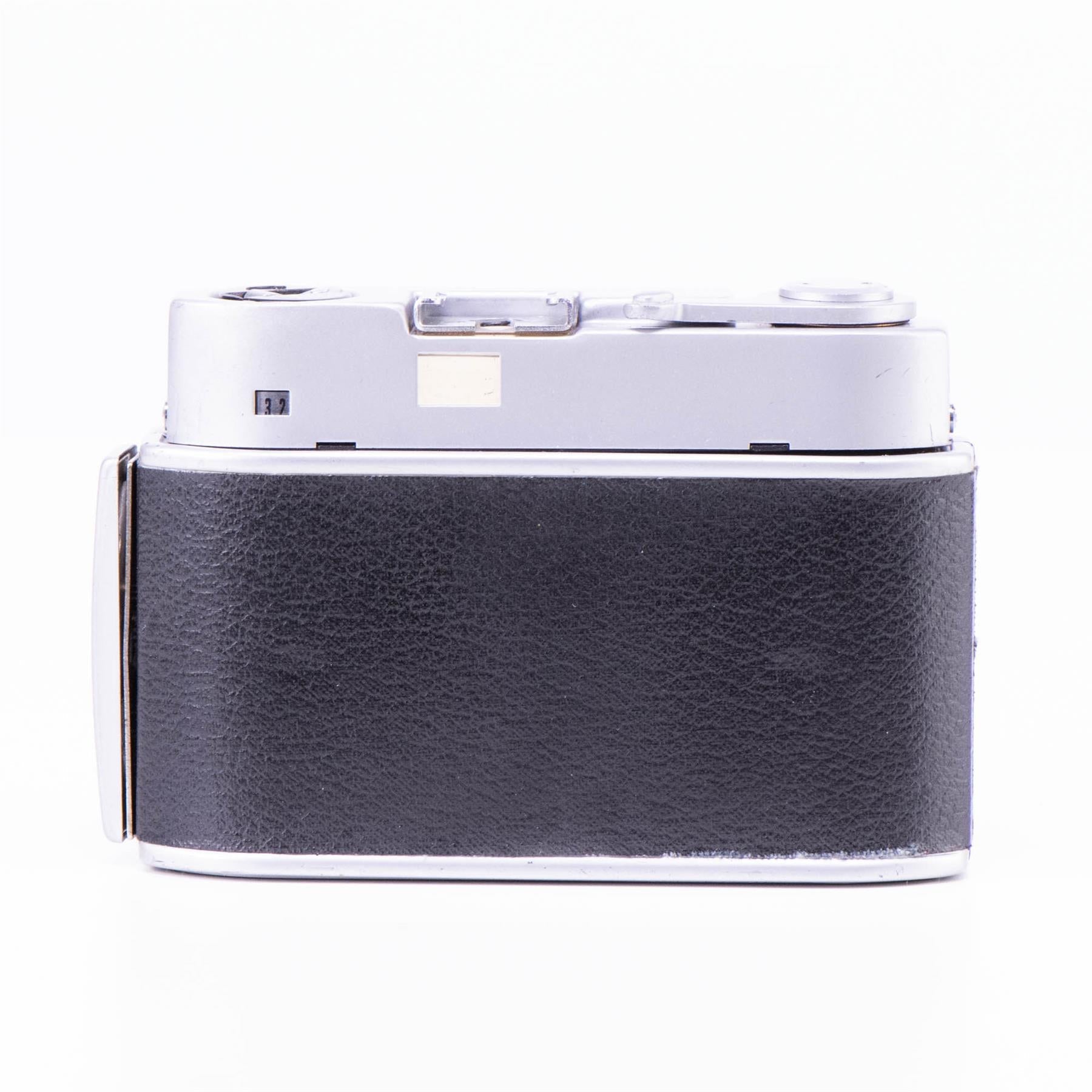 Beirette camera | 45mm f2.9 lens | White | Germany | 1959