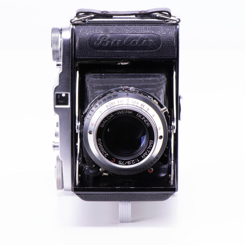 Blada Baldix Camera | Baltar 75mm f2.9 lens | Germany | 1959 - 1960