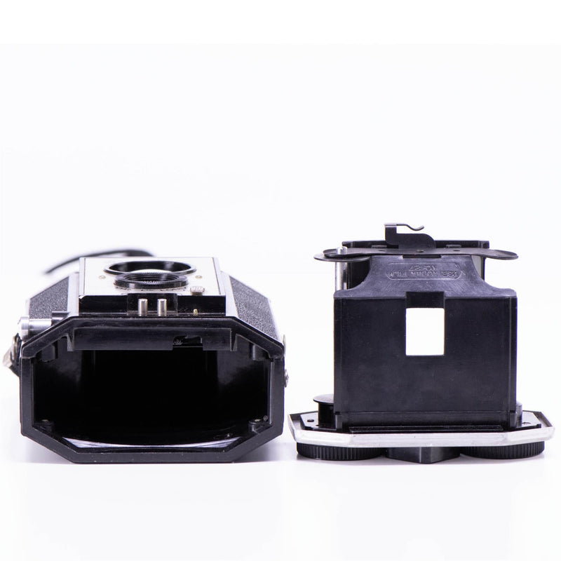 Brownie Reflex Synchro Model Camera | Black - White | England | 1946 - 1960