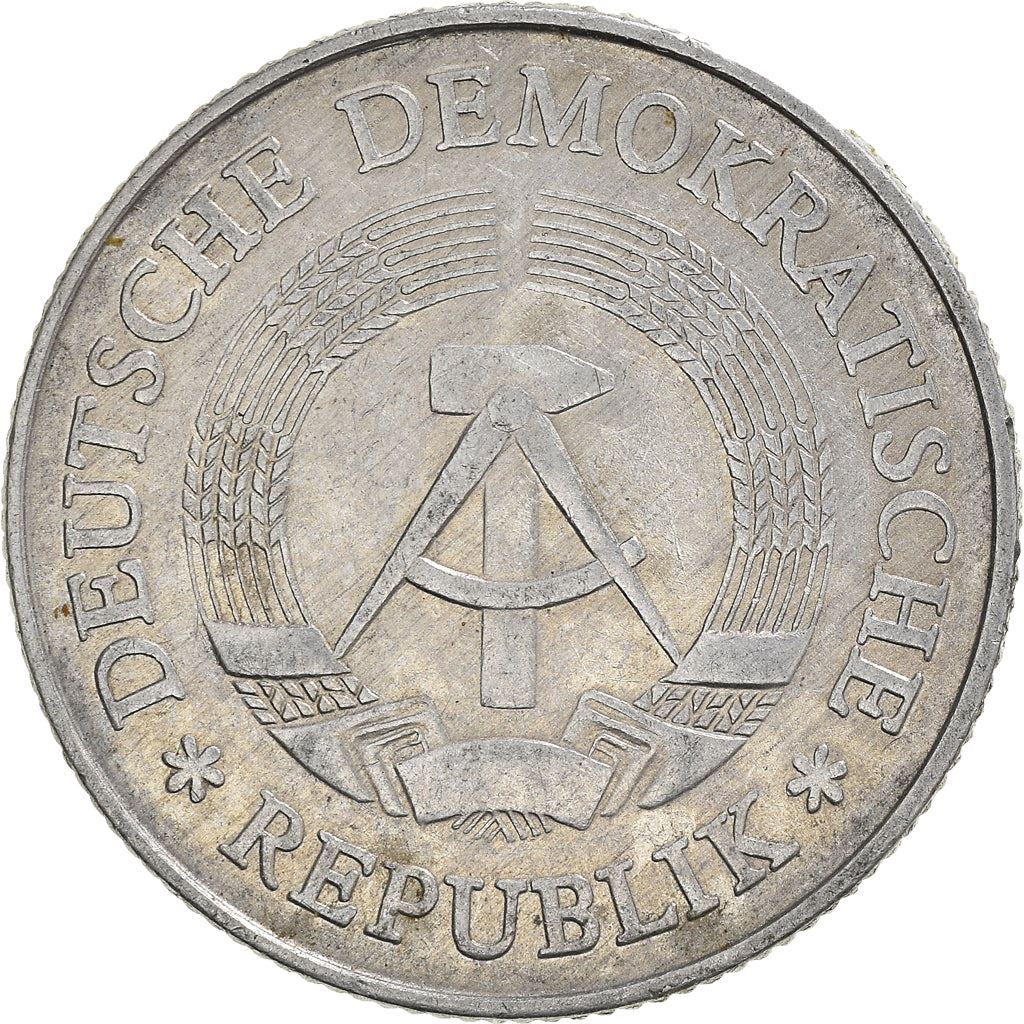 East German 2 Mark Coin | | Deutsche Demokratische Republik | KM48 1972 - 1990