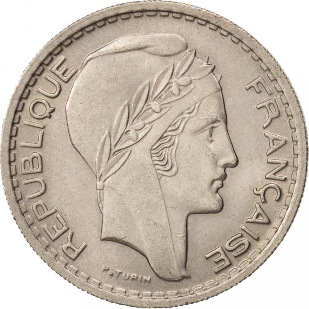 French 10 Francs Coin | Large Head | KM908 | France | 1945 - 1947