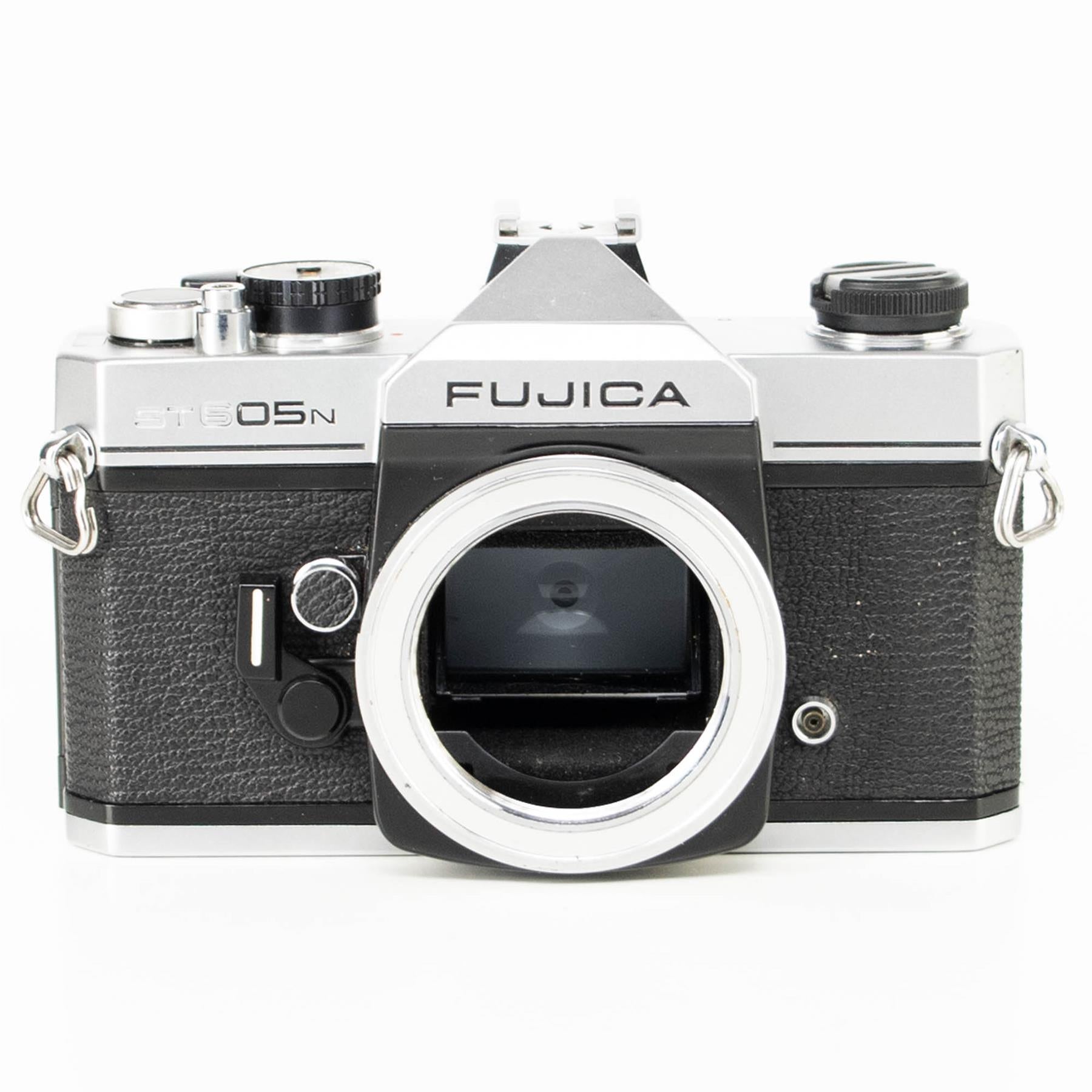 Fujica ST605N Camera | Fujinon 55mm f2.2 lens | White | Japan | M42 mount | 1976