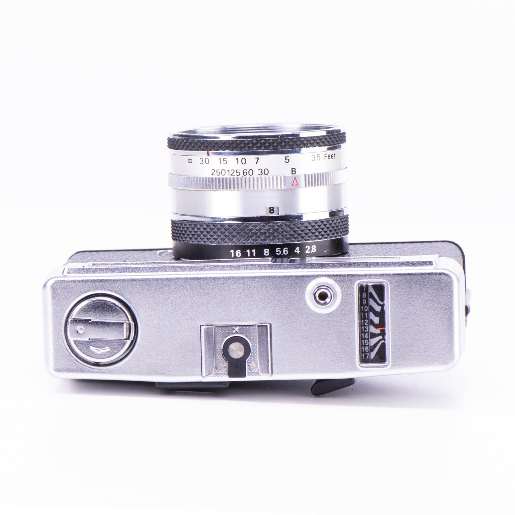 Halina 3000 Camera | 45mm f2.8 lens | White | Hong Kong | 1974