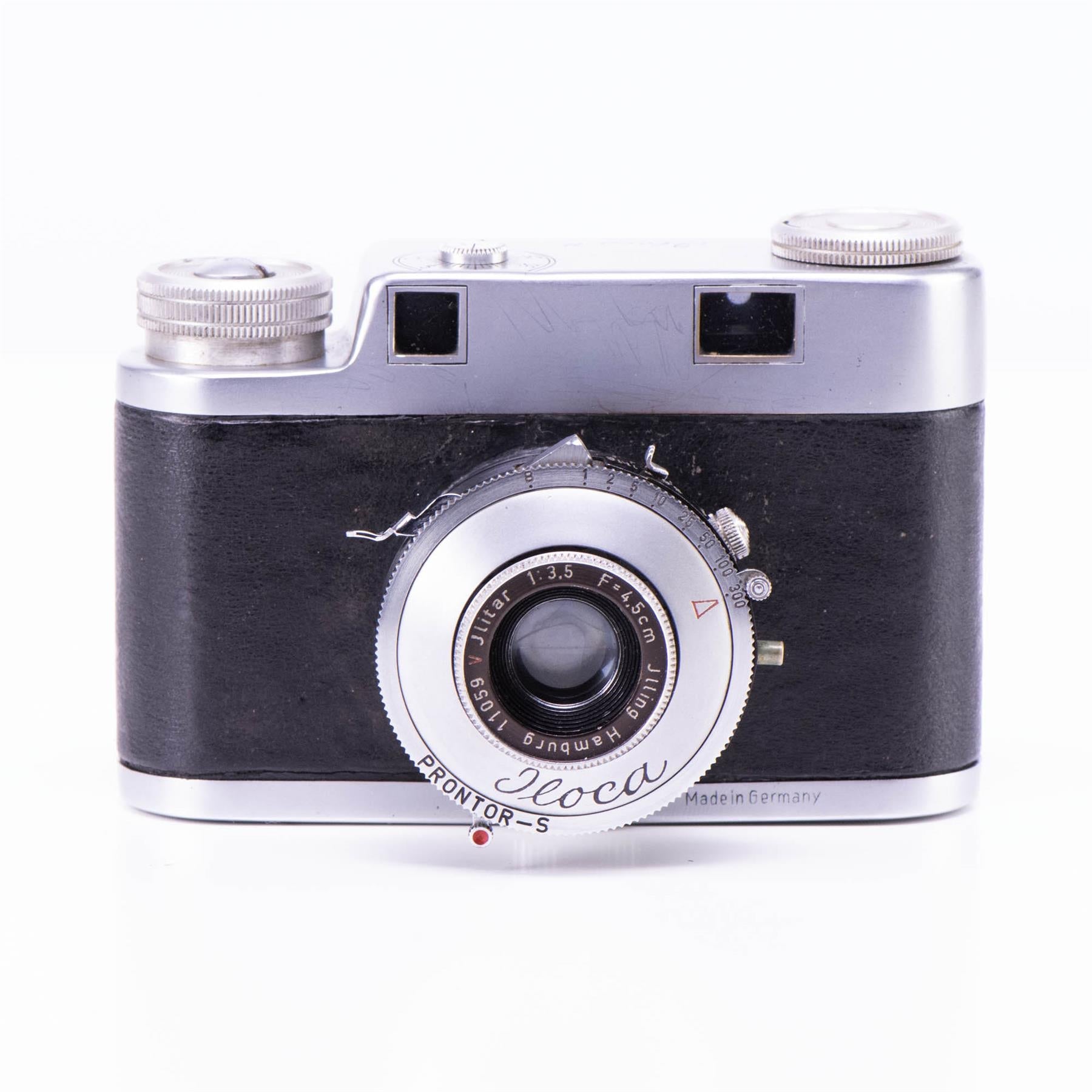 Iloca 2 Camera | Jlitar 45mm f3.5 lens | White | Germany | 1950