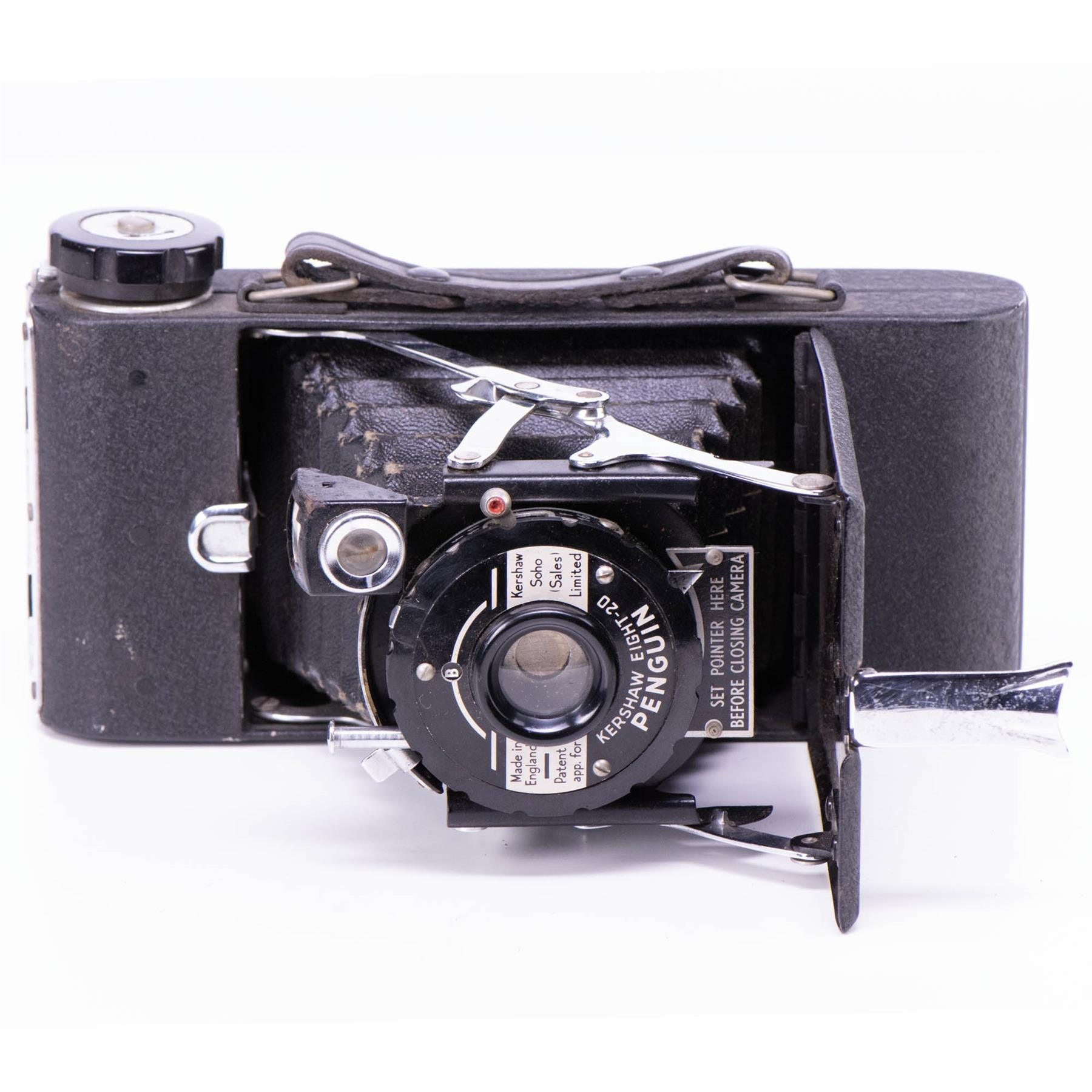 Kershaw Eight-20 Penguin Camera | 90mm f11 lens | Britain | 1950