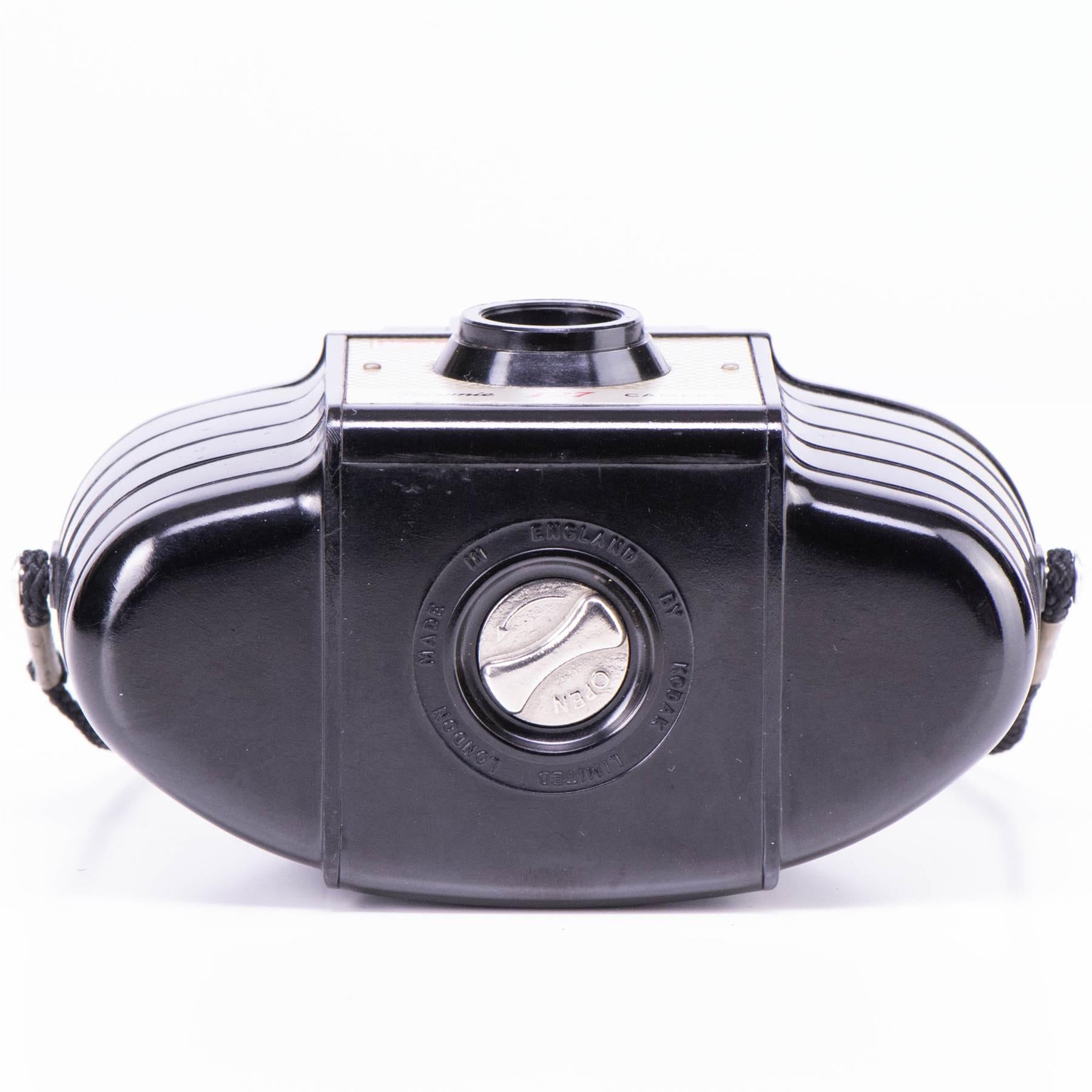 Kodak Brownie 127 Camera | Black | United Kingdo | 1952 - 1959