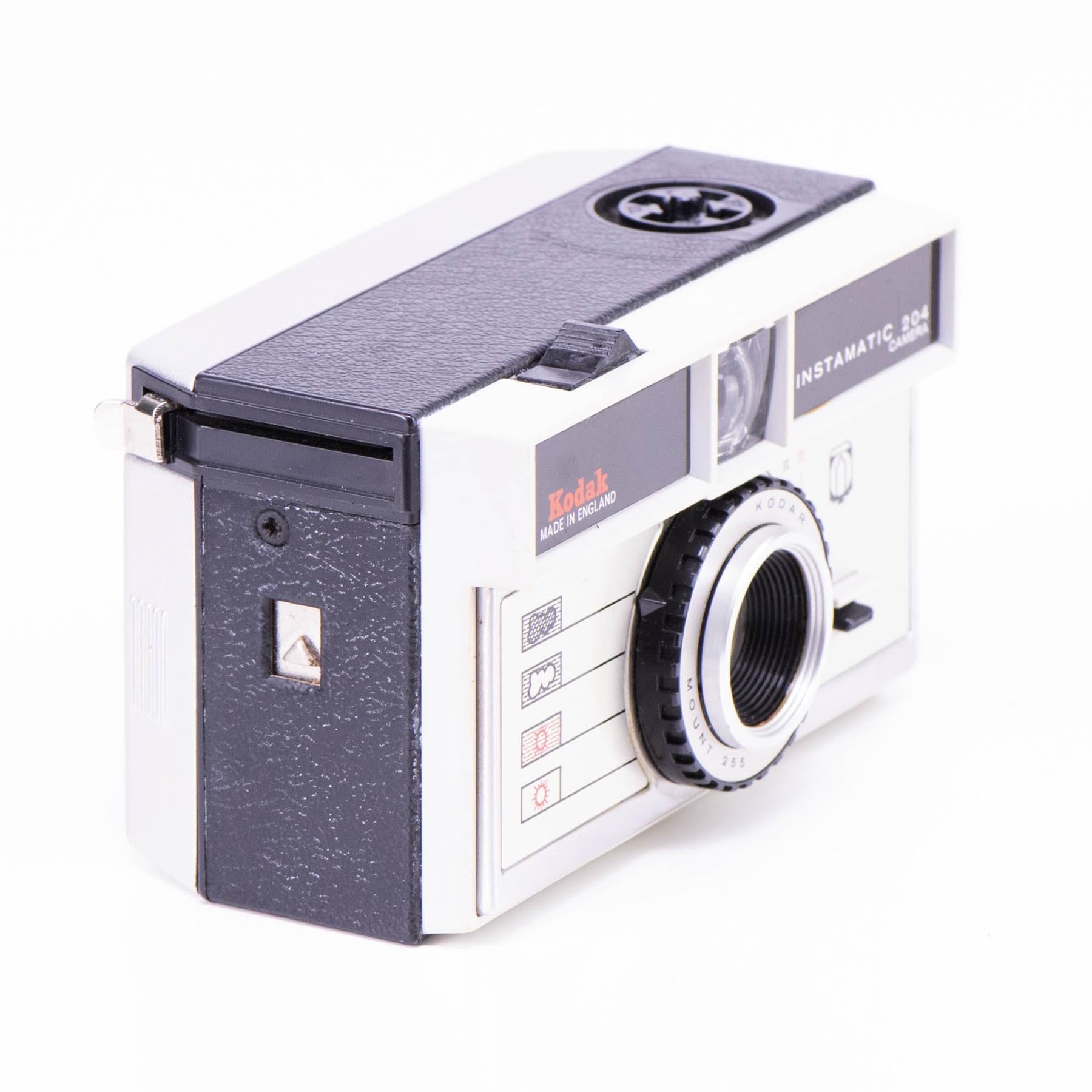 Kodak Instamatic 204 Camera | Lens Mount 255 41mm f6.6 | England | 1966 - 1968