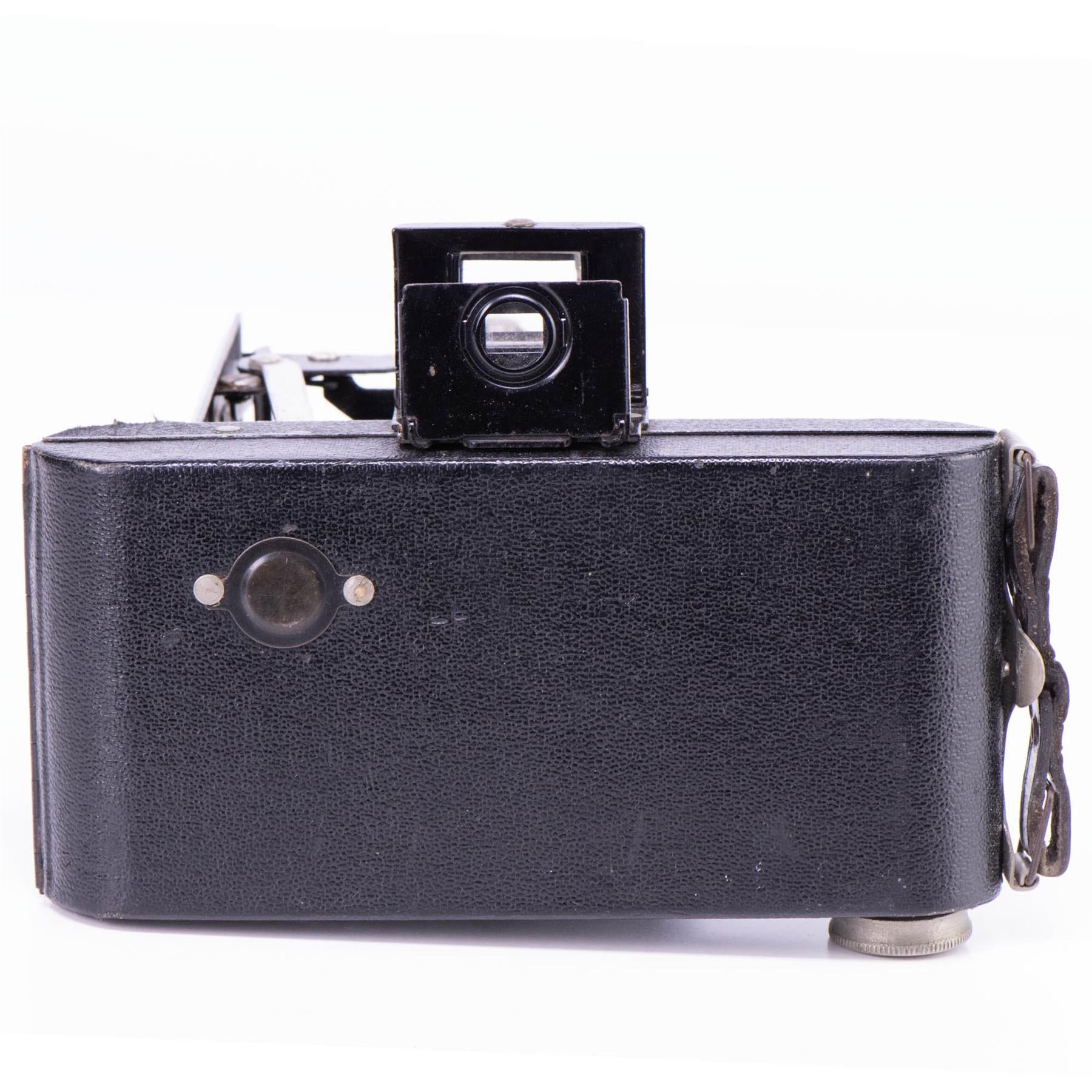 Kodak Six-20 Folding Brownie Camera | Anaston 100mm f6.3 lens | 1948 - 1954