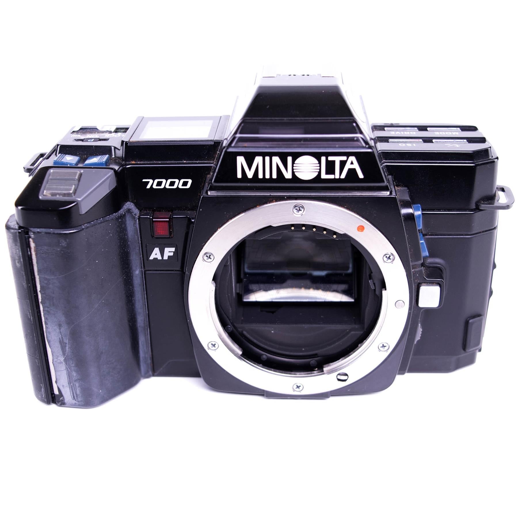 Minolta 7000 Camera | Minolta 50mm f1.4 AF lens | A mount | Black | Japan | 1985