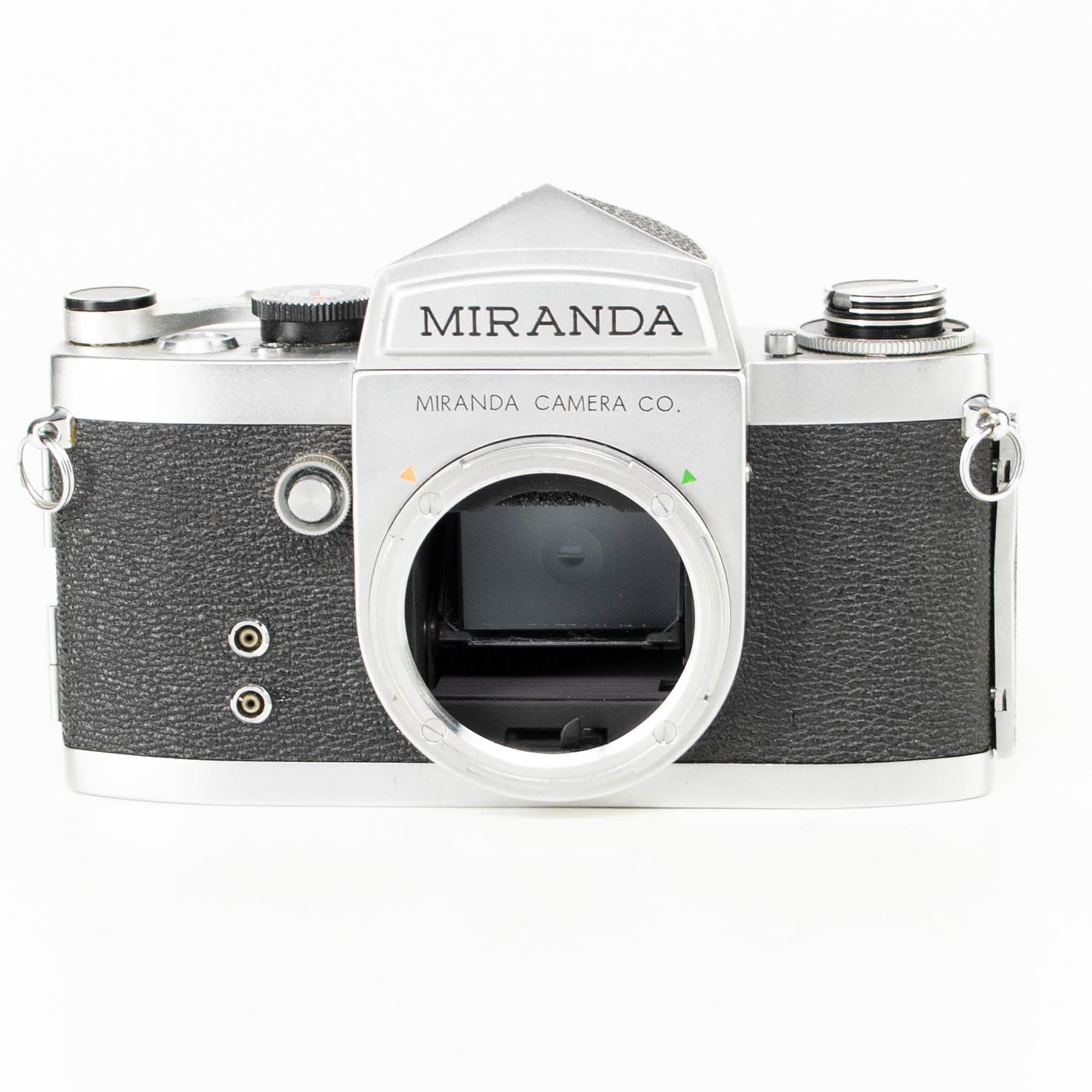 Miranda Camera CO. | Auto Miranda 50mm f1.9 | M44 | White | Japan | 1963 -1967