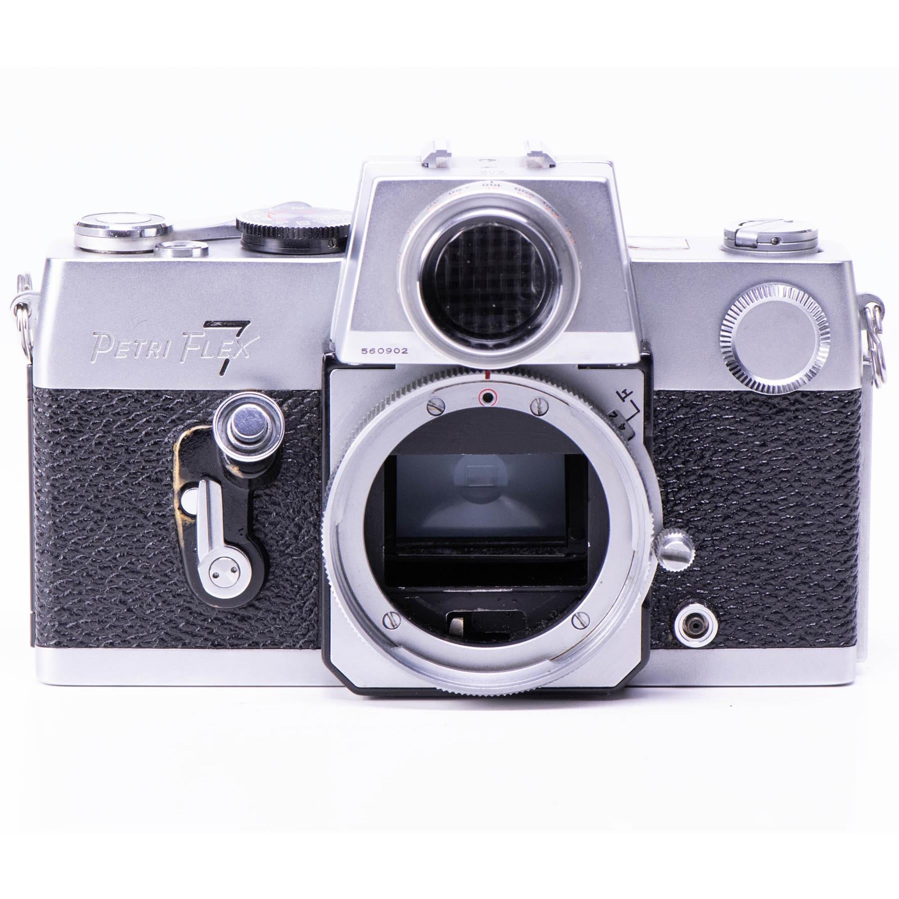 Petri Flex 7 Camera | 55mm f1.8 lens | Breech-lock mount | White | Japan | 1964