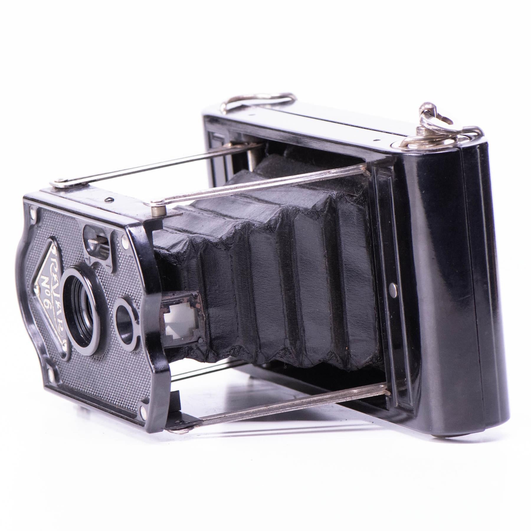 Rajar No.6 Camera | 85mm lens | Black Bakelite | Great Britain | 1929