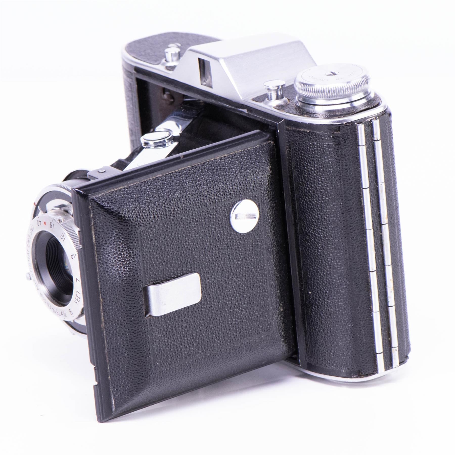 Ross Ensign Selfix 16-20 Camera | 75mm f4.5 lens | Britain | 1950