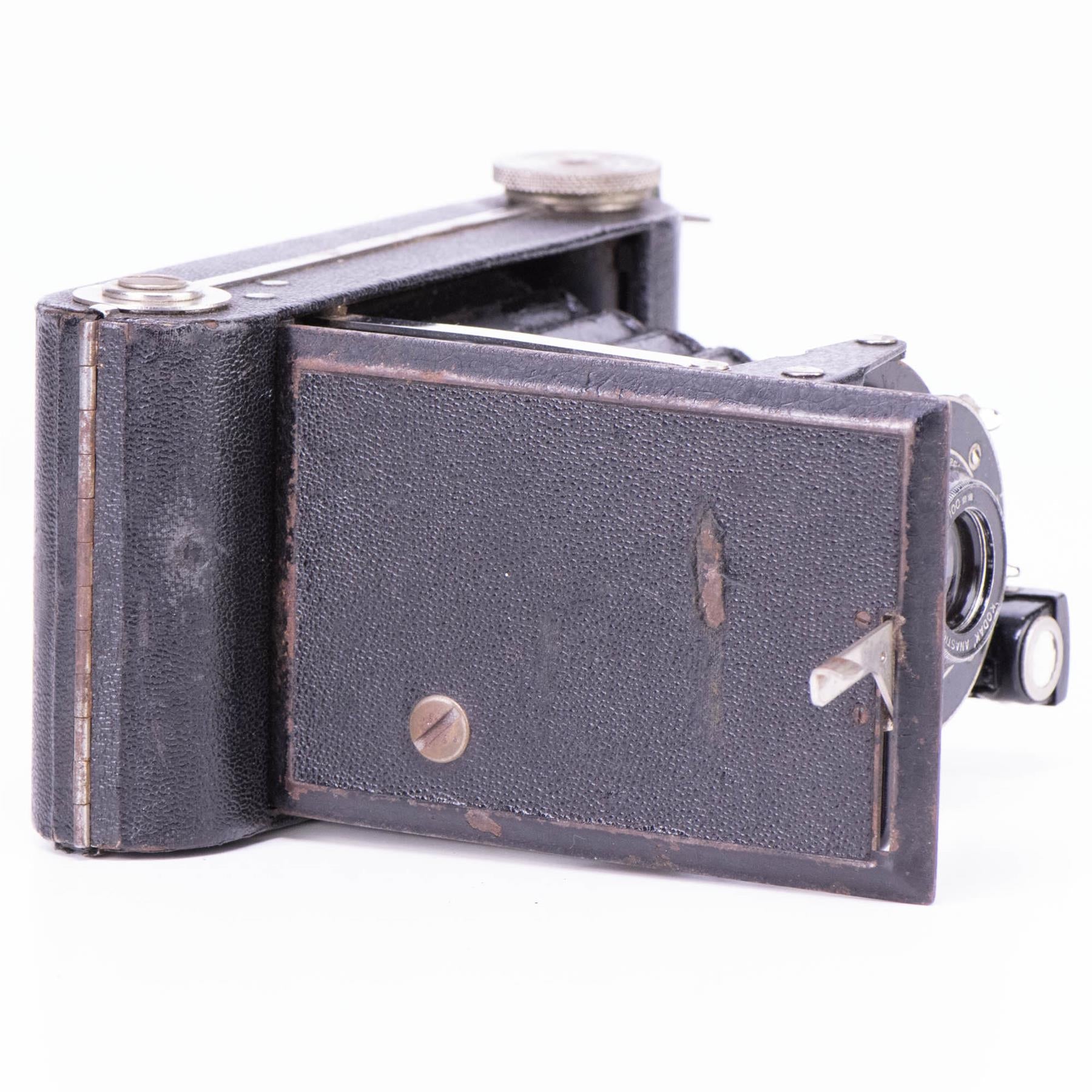 Six-20 Kodak Junior Camera | Black | United Kingdom | 1933 - 1940