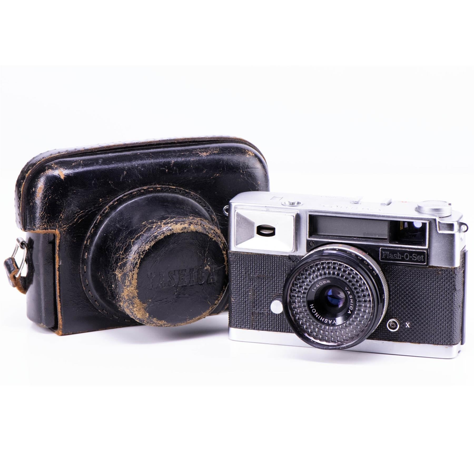 Yashica Flash-O-Set 2 Camera | Yashinon 40mm f4 | Japan | 1962