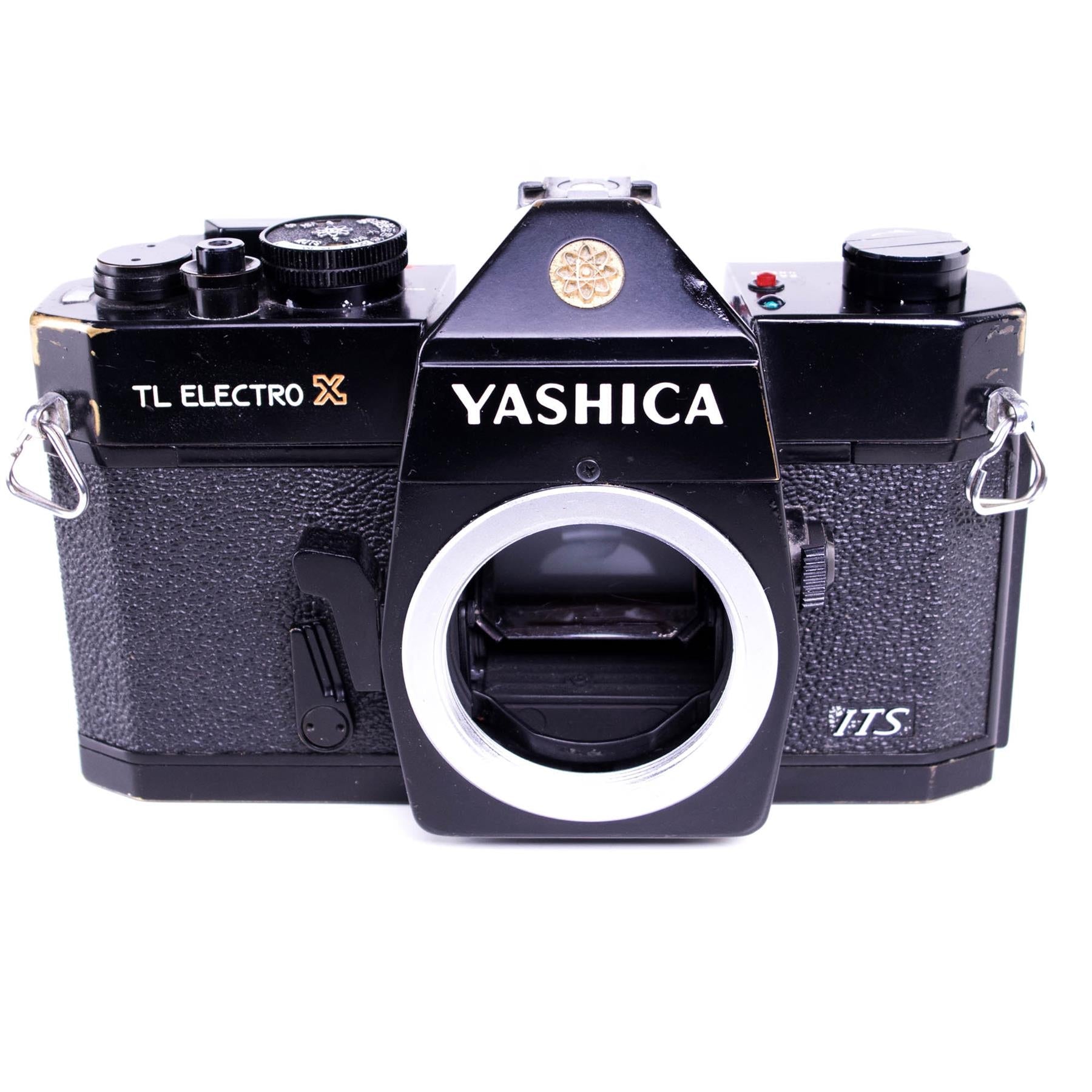 Yashica TL electro X Camera | DS 50mm f1.7 | M42 | Black | Japan | 1968 - 1974