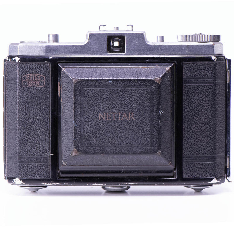 Zeiss Ikon Nettar II 517 Camera | 75mm f6.3 lens | Black | Germany | 1951 - 1957