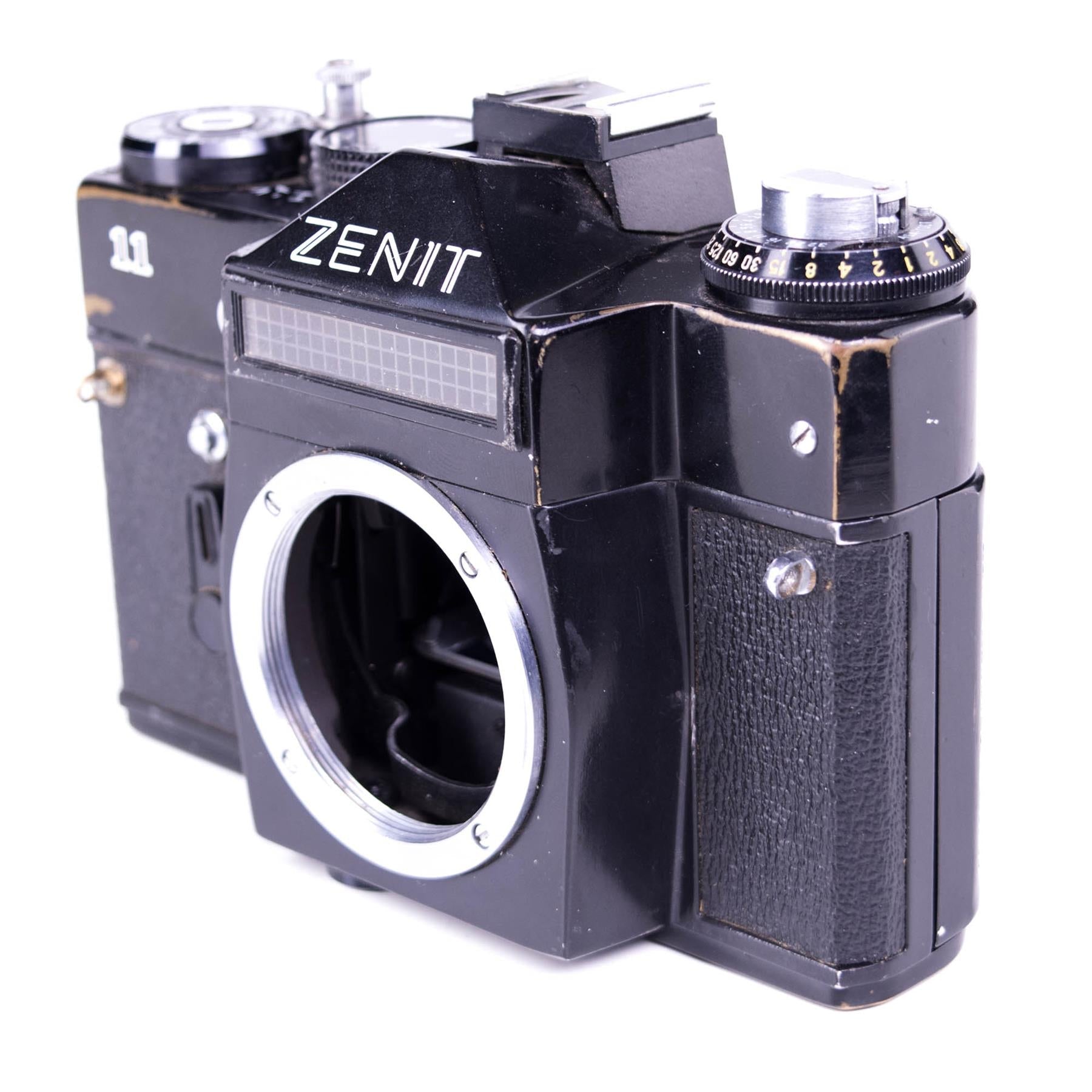 Zenit 11 Camera Body | Black | M42 | Soviet Union | 1981 - 1990