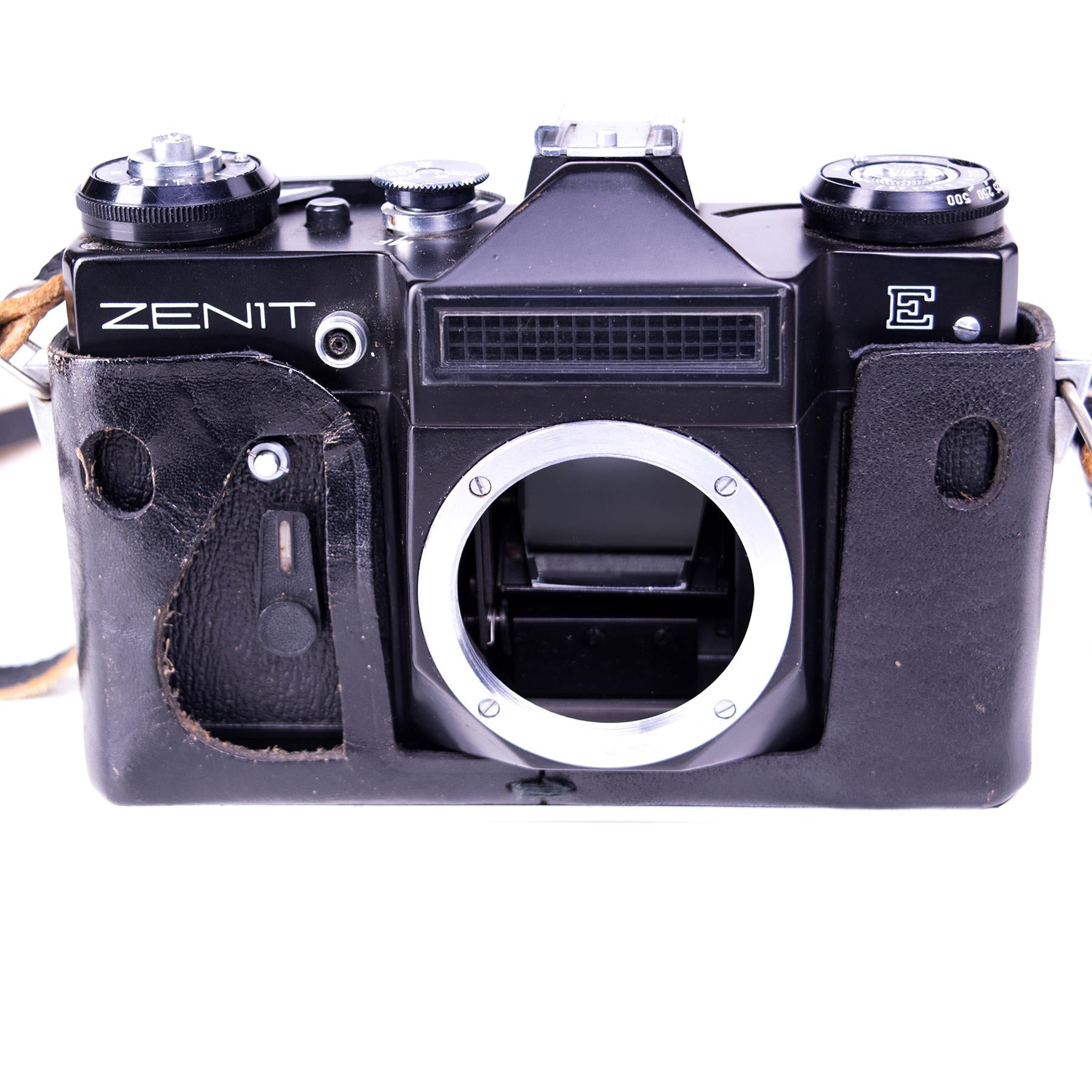 Zenit E Camera Body | Black | M42 | Soviet Union | 1965 - 1982