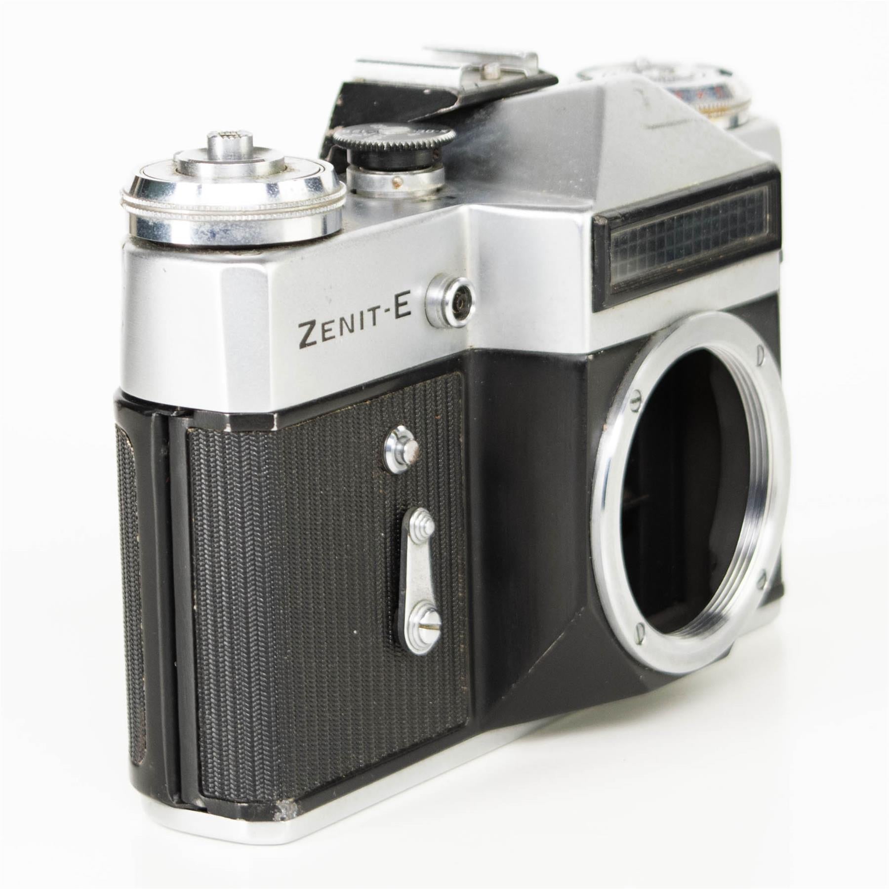 Zenit E Camera Body | Helio 58mm Lens | White | M42 | Soviet Union | 1965 - 1982