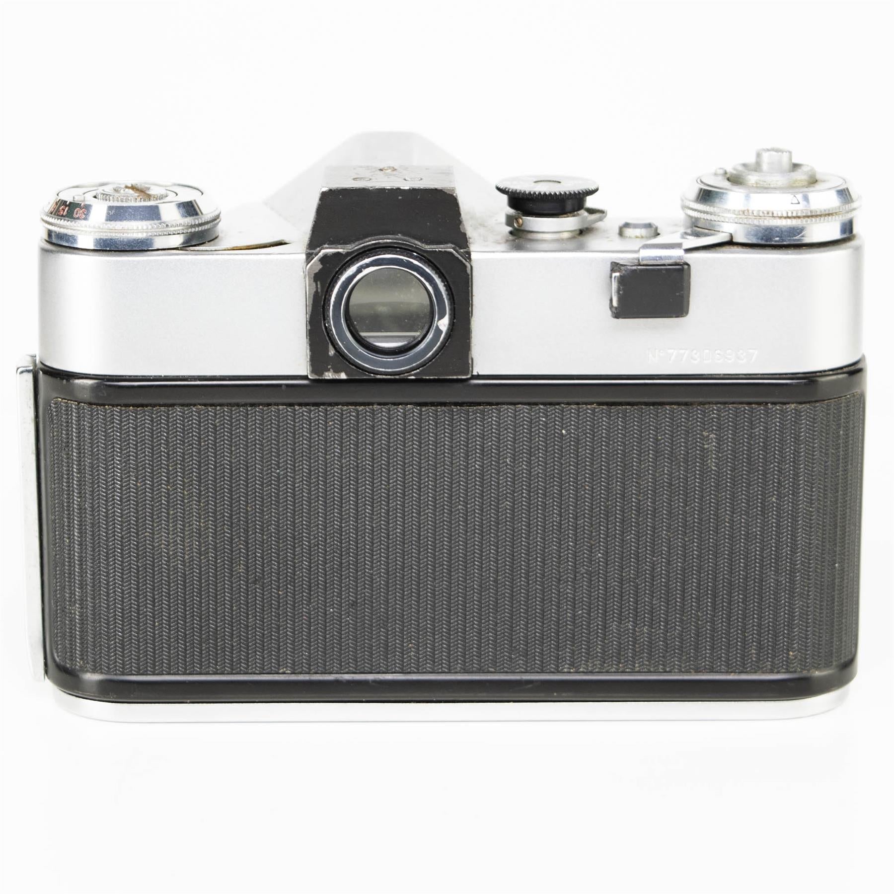 Zenit E Camera Body | White | M42 | Soviet Union | 1965 - 1982