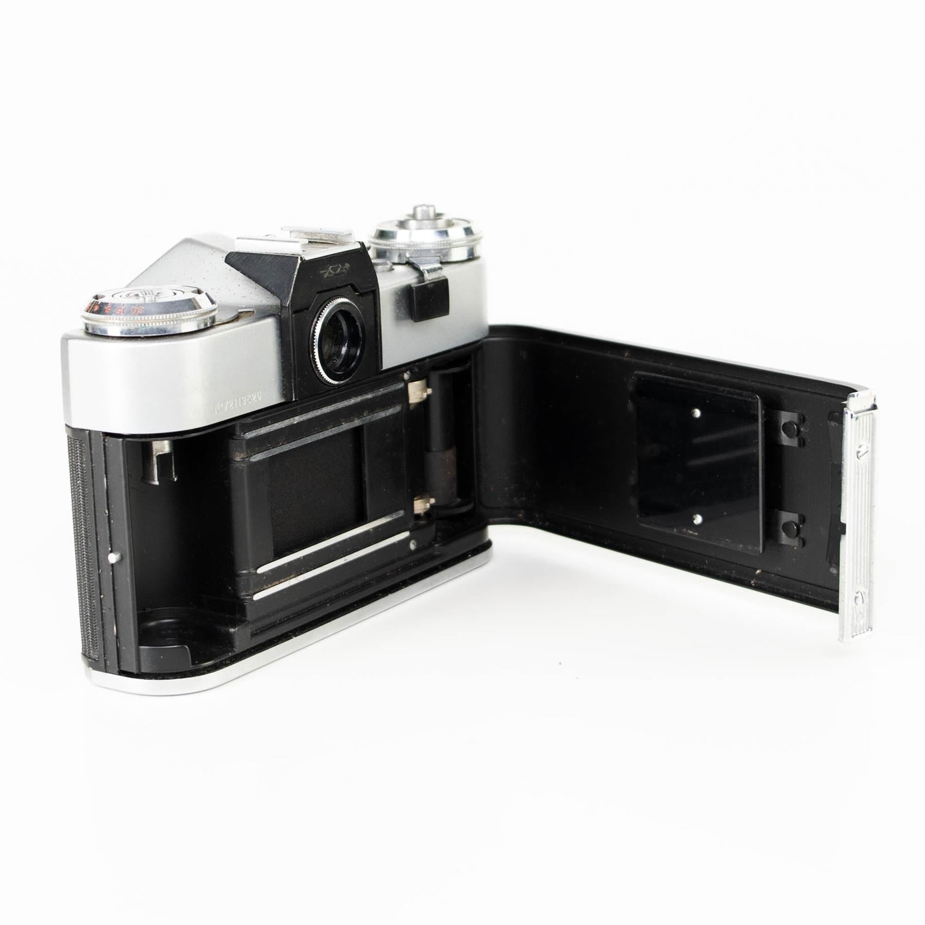 Zenit E Camera Body | White | M42 | Soviet Union | 1965 - 1982